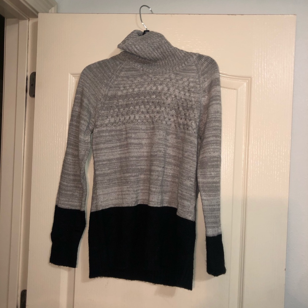Gray and black sweater